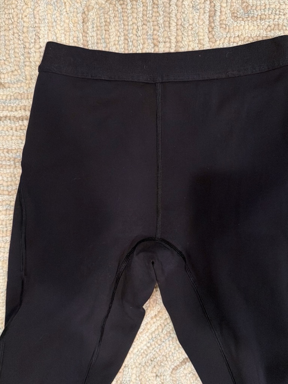 Men's Lululemon Black Performance Tights - Reflective Detail - Picture 6 of 9